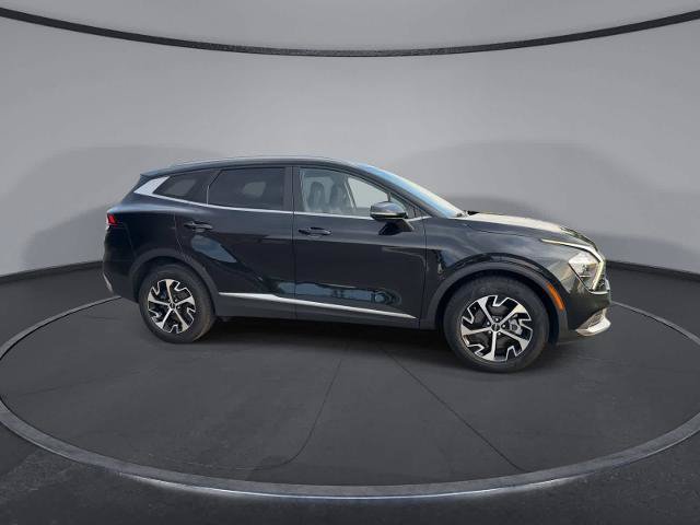 Used 2023 Kia Sportage EX AWD/4WD image 9
