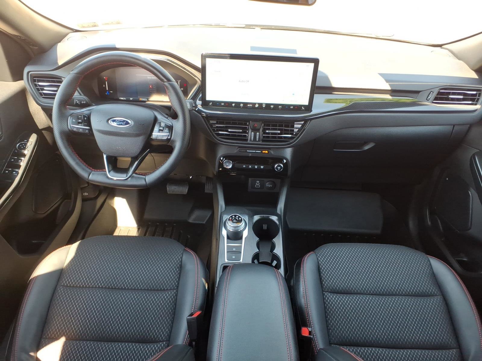 Certified 2025 Ford Escape ST-Line Select w/ Tech Pack #1 AWD/4WD image 19