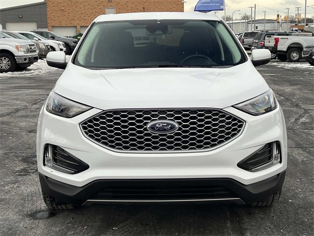 Certified 2024 Ford Edge SEL w/ Convenience Package image 8