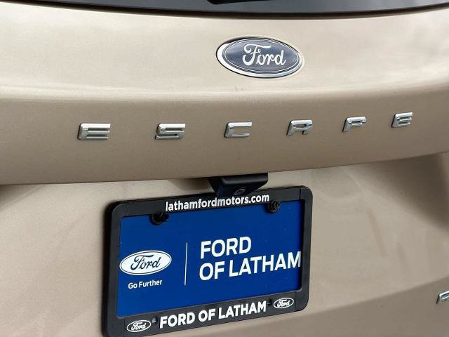 Certified 2021 Ford Escape SE w/ Cold Weather Package AWD/4WD image 13