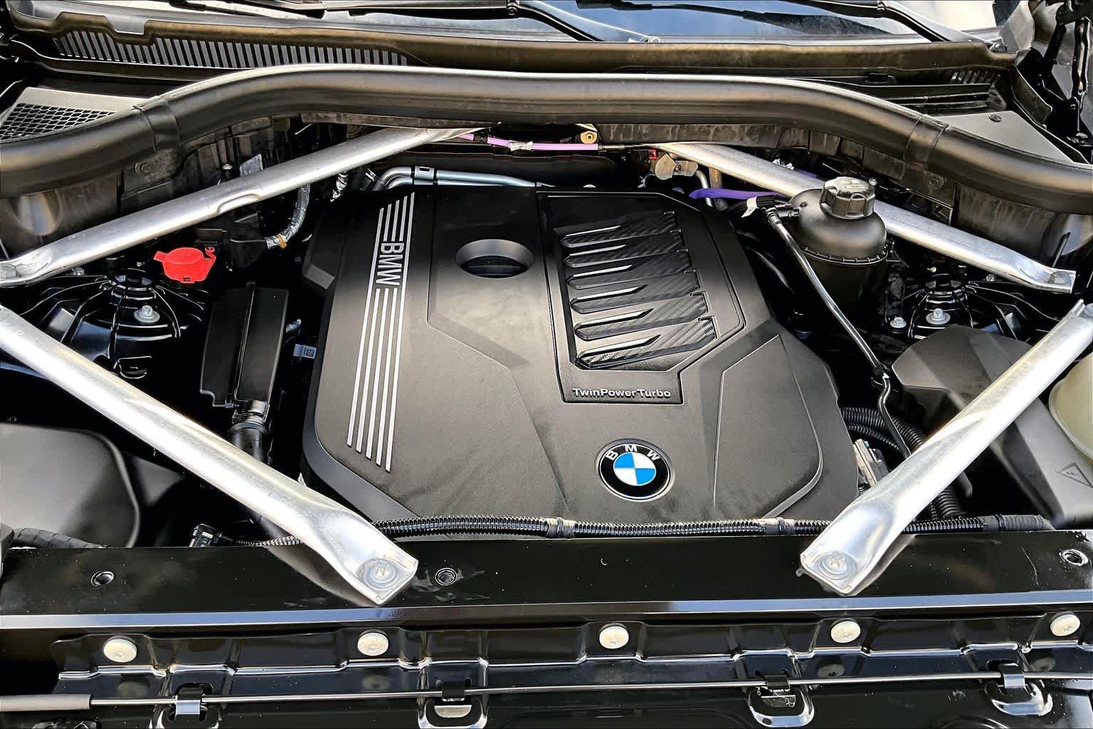 Used 2023 BMW X5 sDrive40i w/ M Sport Package RWD image 33