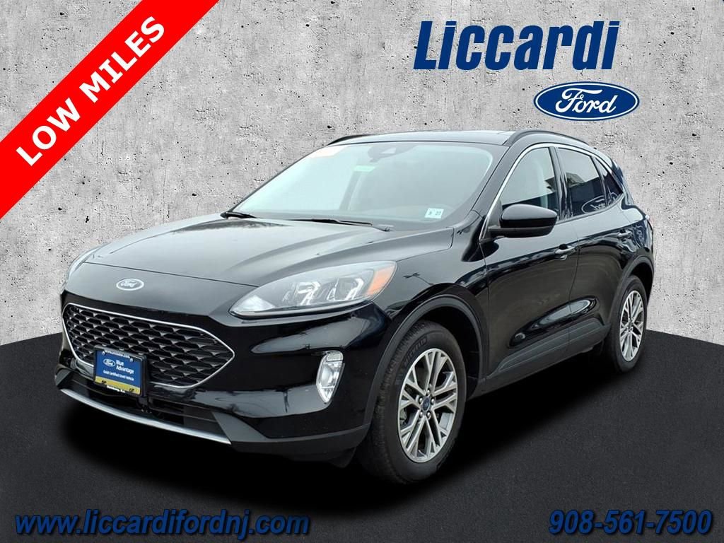 Certified 2022 Ford Escape SEL image 3