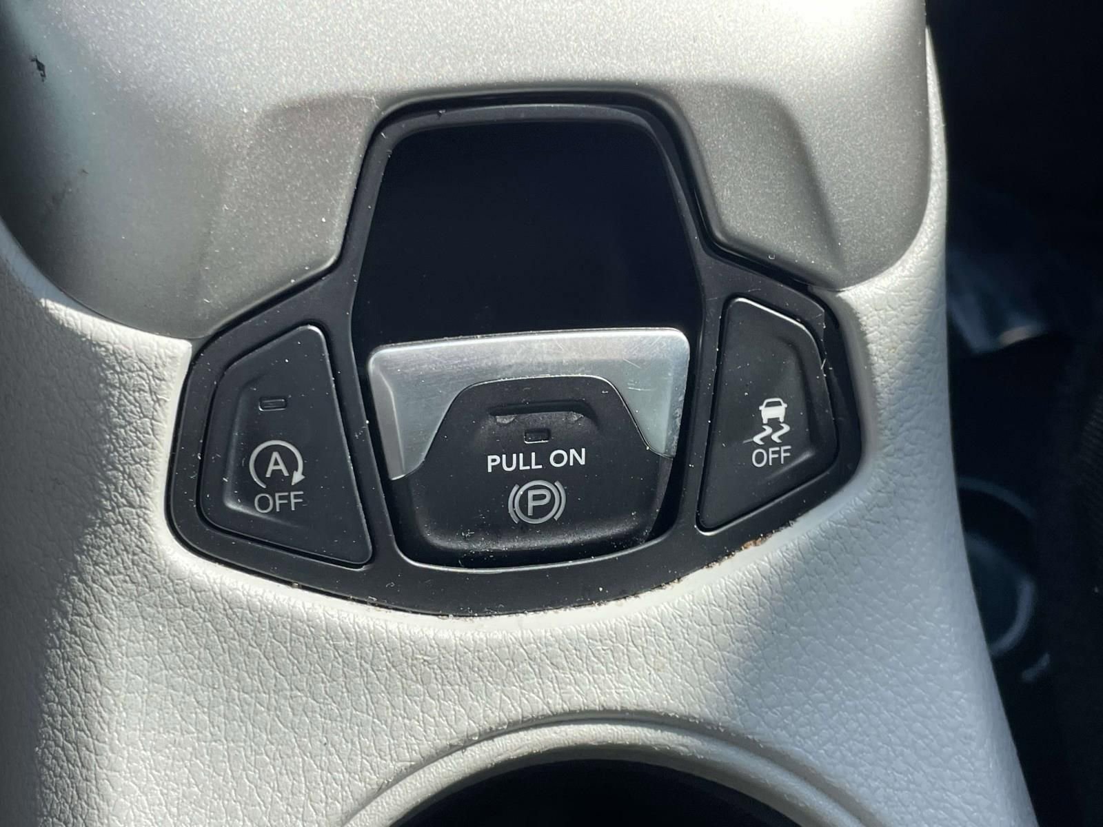 Used 2018 Jeep Compass Latitude w/ Popular Equipment Group image 24