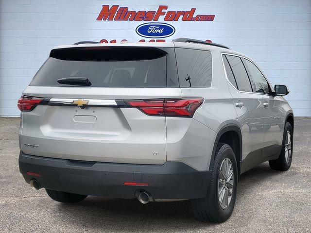 Used 2022 Chevrolet Traverse LT image 3
