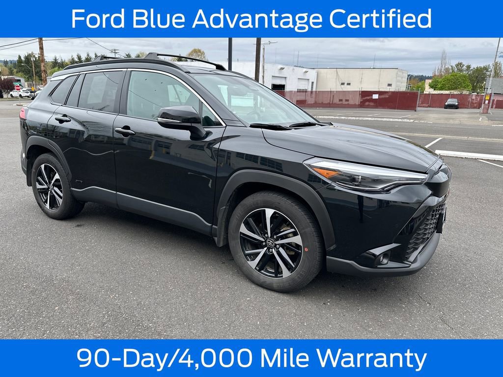 Used 2024 Toyota Corolla Cross XSE w/ Convenience Package AWD/4WD image 8