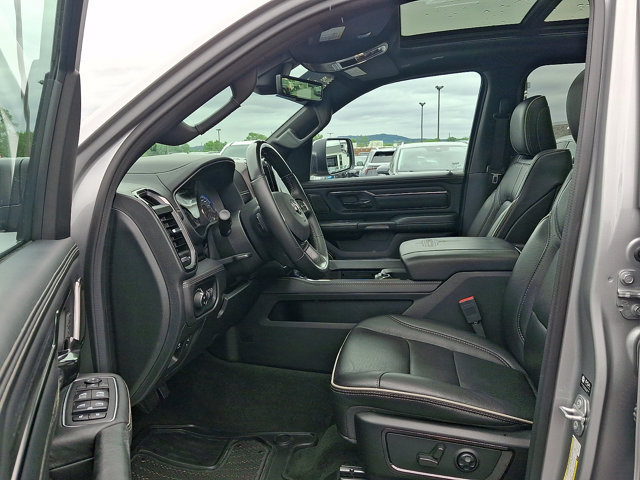 Used 2022 RAM 1500 Limited AWD/4WD image 15