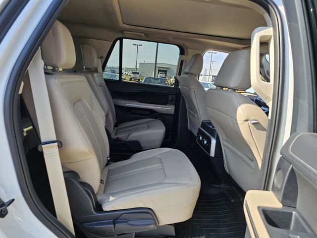 Certified 2022 Ford Expedition Limited image 32