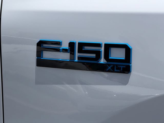 Certified 2025 Ford F150 Lightning XLT AWD/4WD image 10