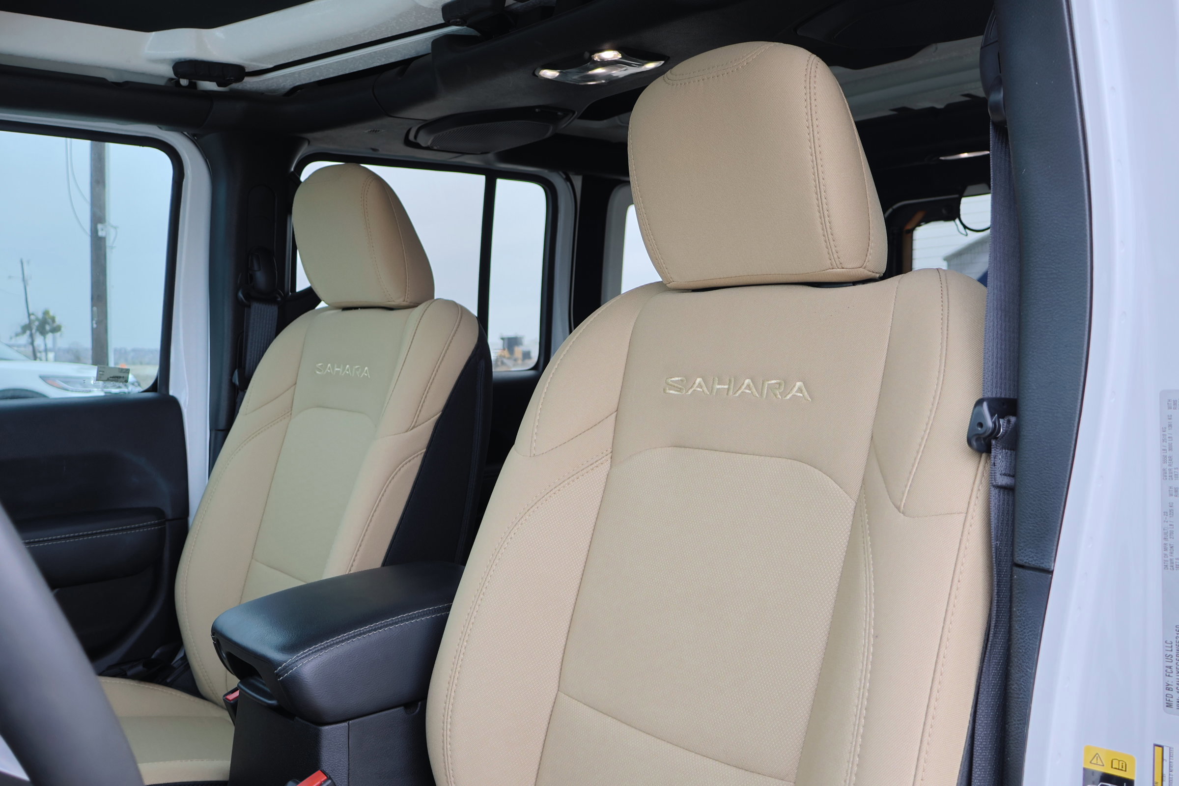 Used 2023 Jeep Wrangler Sahara w/ LED Lighting Group image 16