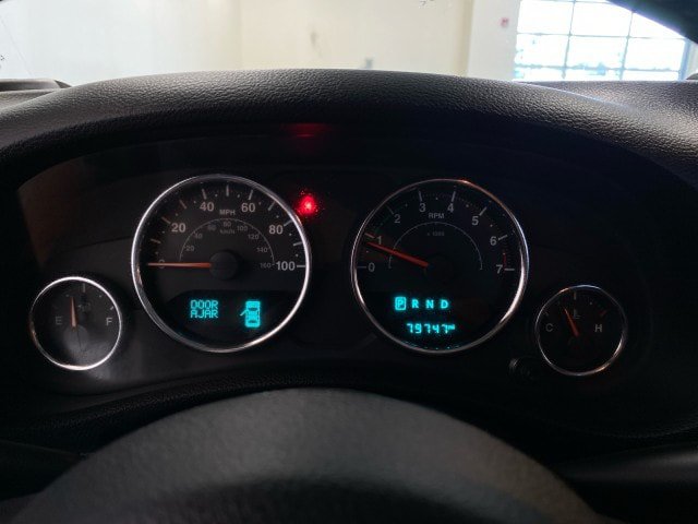 Used 2017 Jeep Wrangler Unlimited Sahara AWD/4WD image 17