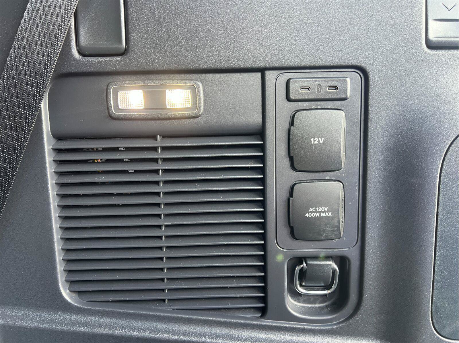Certified 2025 Ford Expedition Tremor AWD/4WD image 30
