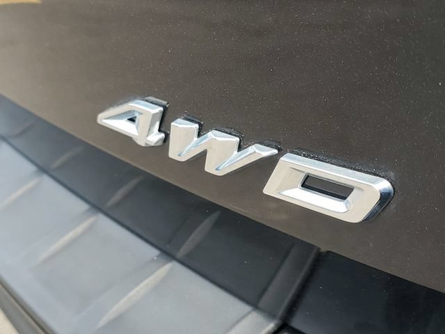 Certified 2024 Ford Explorer XLT w/ Equipment Group 202A AWD/4WD image 6