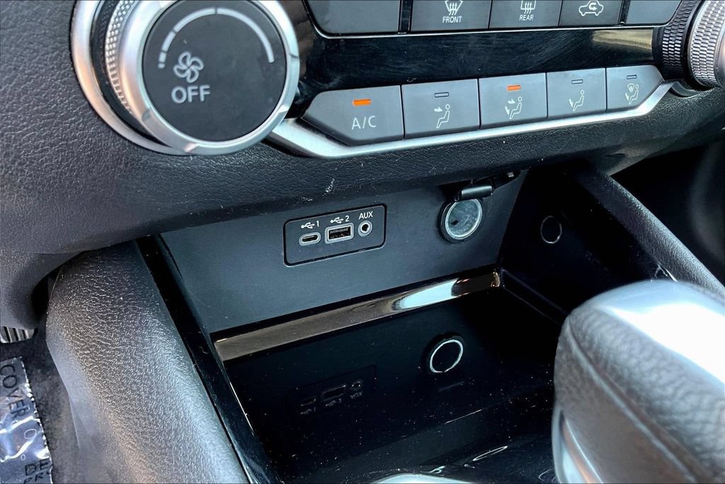 Used 2024 Nissan Altima 2.5 SV FWD image 18