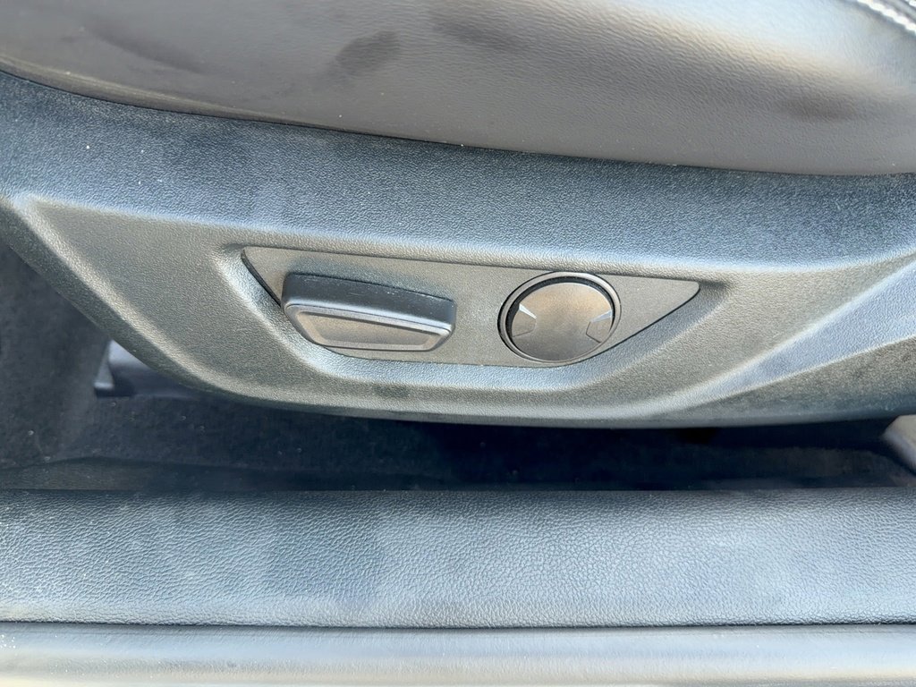 Certified 2022 Ford Mustang GT Premium w/ Equipment Group 401A image 28