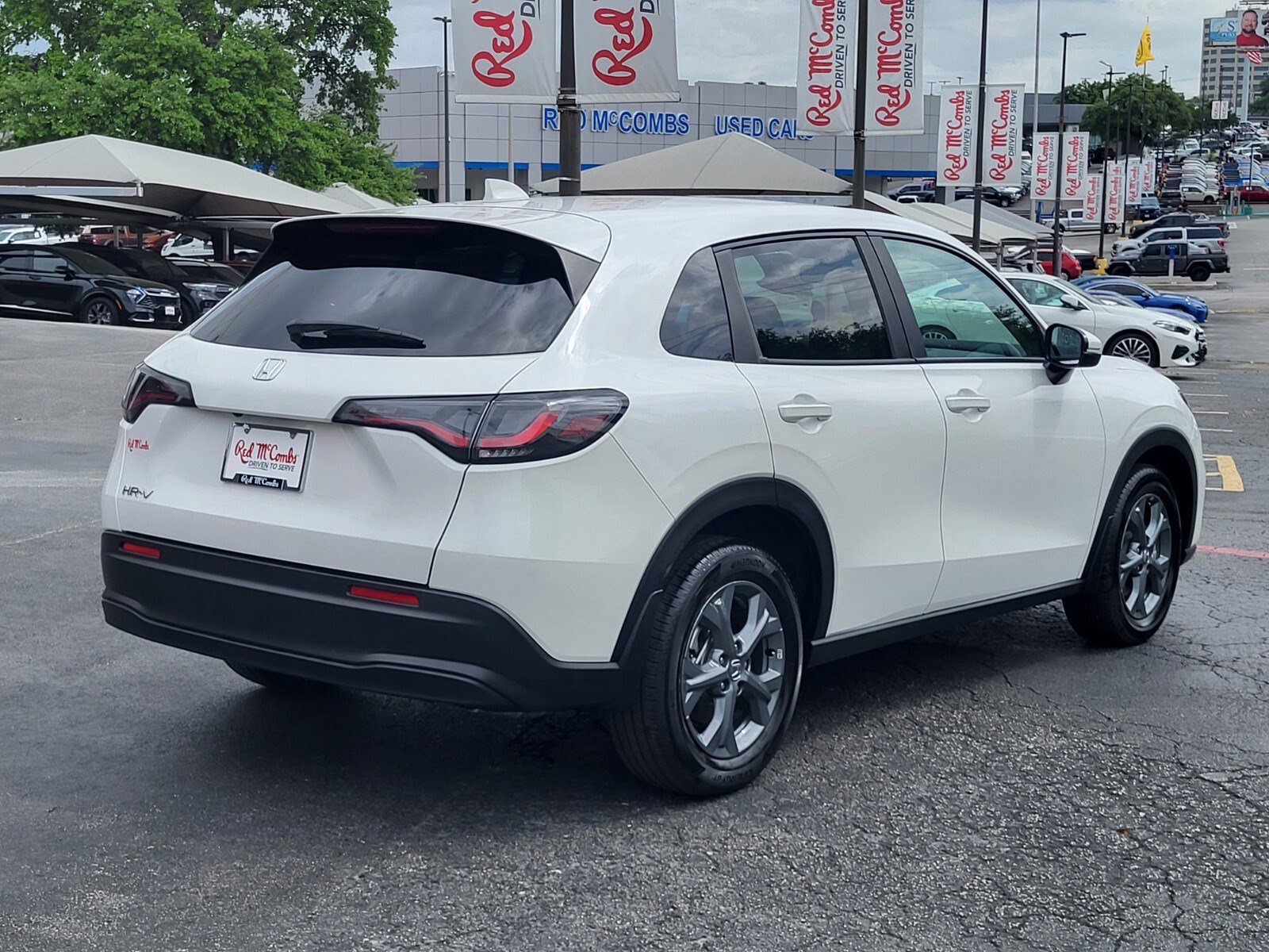 Used 2026 Honda HR-V LX image 3