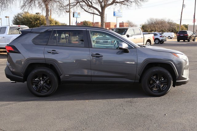 Used 2023 Toyota RAV4 XLE image 11