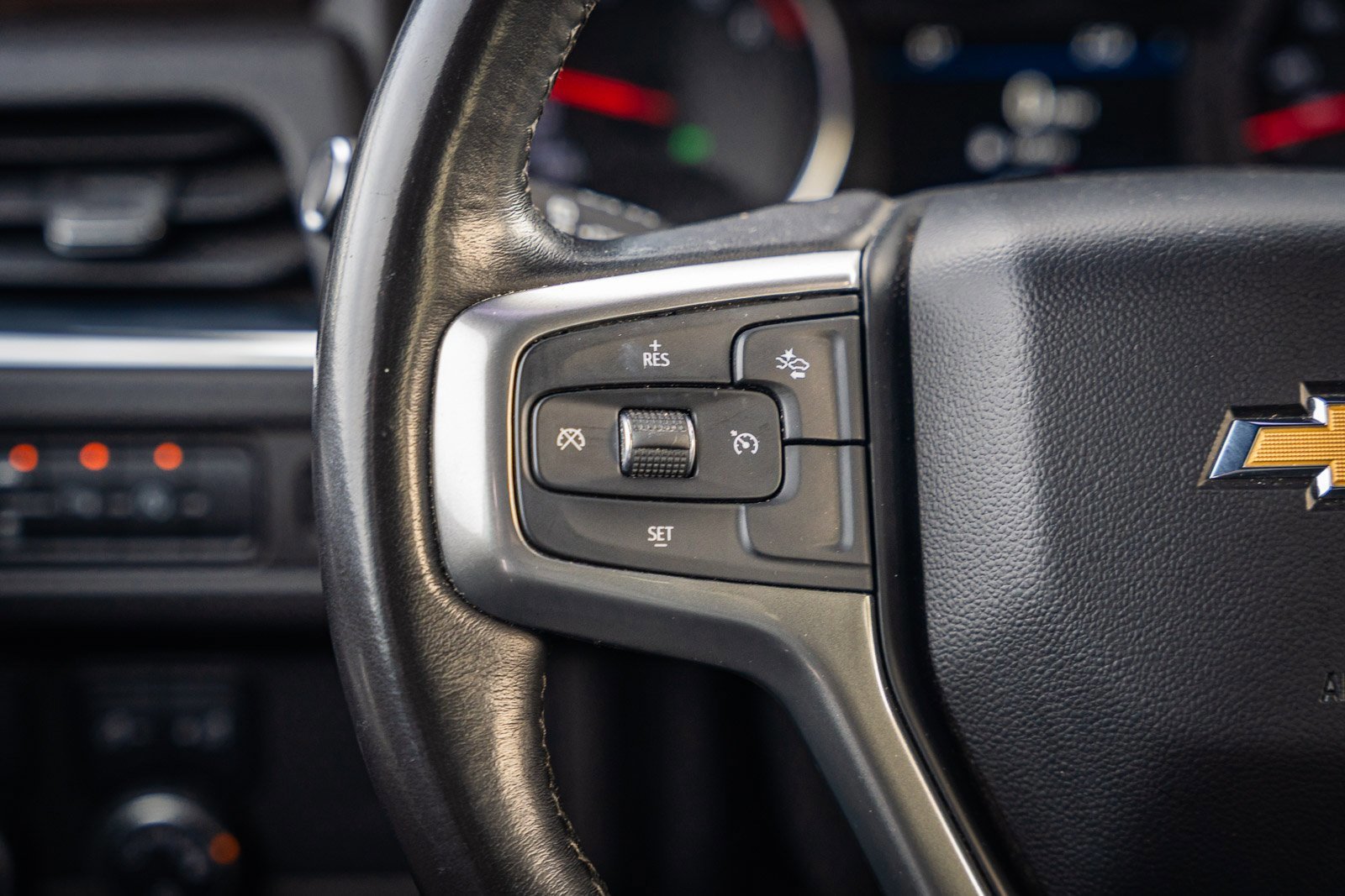 Used 2023 Chevrolet Tahoe LS image 30