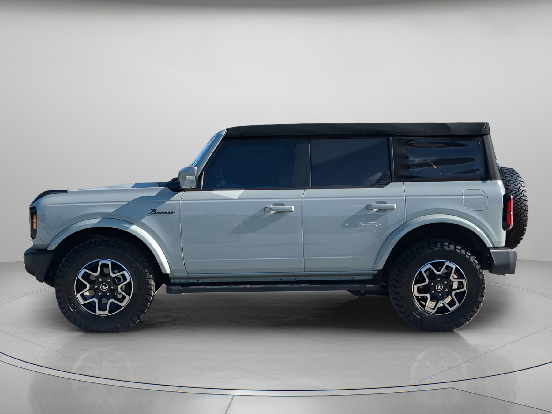 Certified 2024 Ford Bronco Outer Banks AWD/4WD image 43