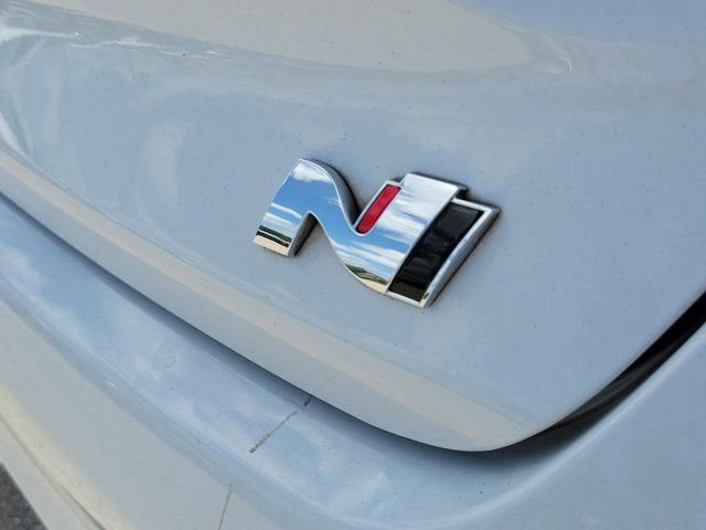 Used 2020 Hyundai Veloster N w/ Performance Package image 11