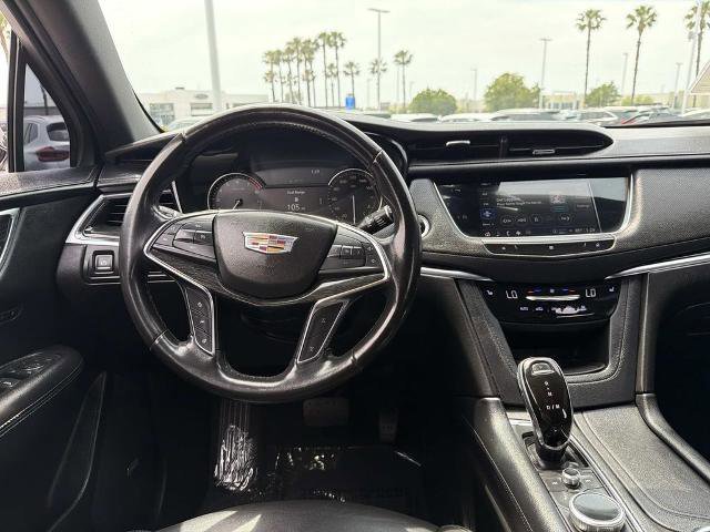 Used 2021 Cadillac XT5 Premium Luxury image 10