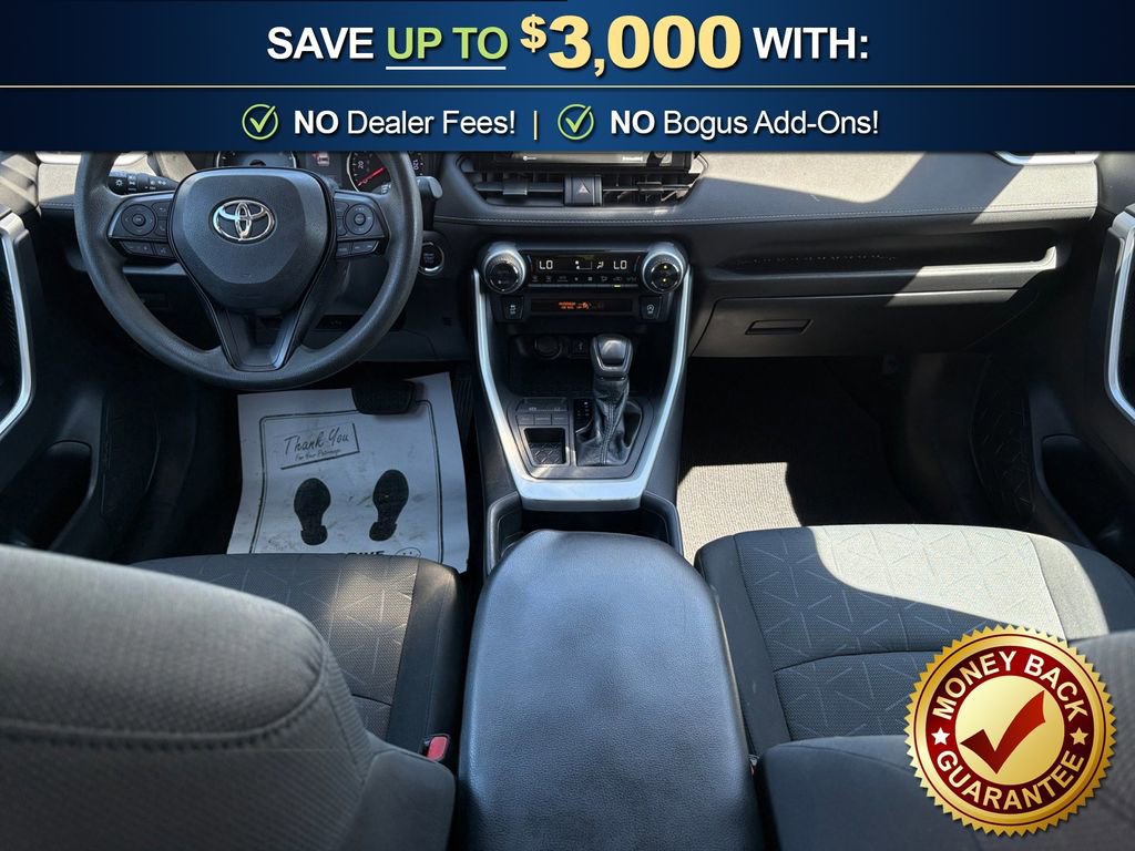 Used 2020 Toyota RAV4 XLE FWD image 17