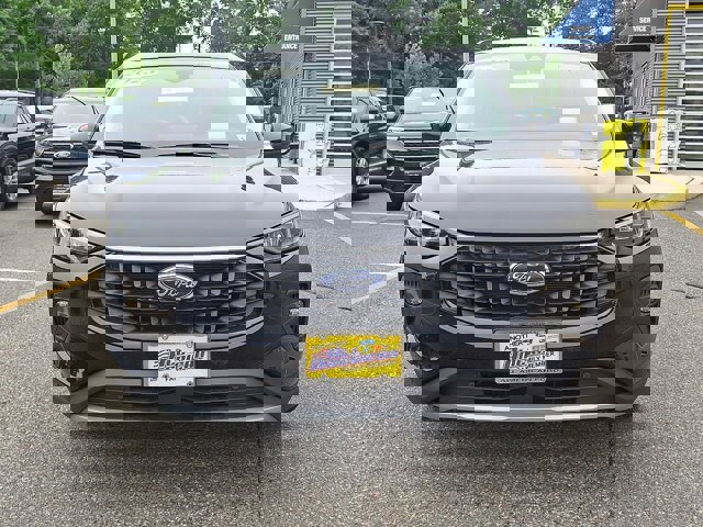 Certified 2023 Ford Escape SE w/ PHEV Premium Package image 14