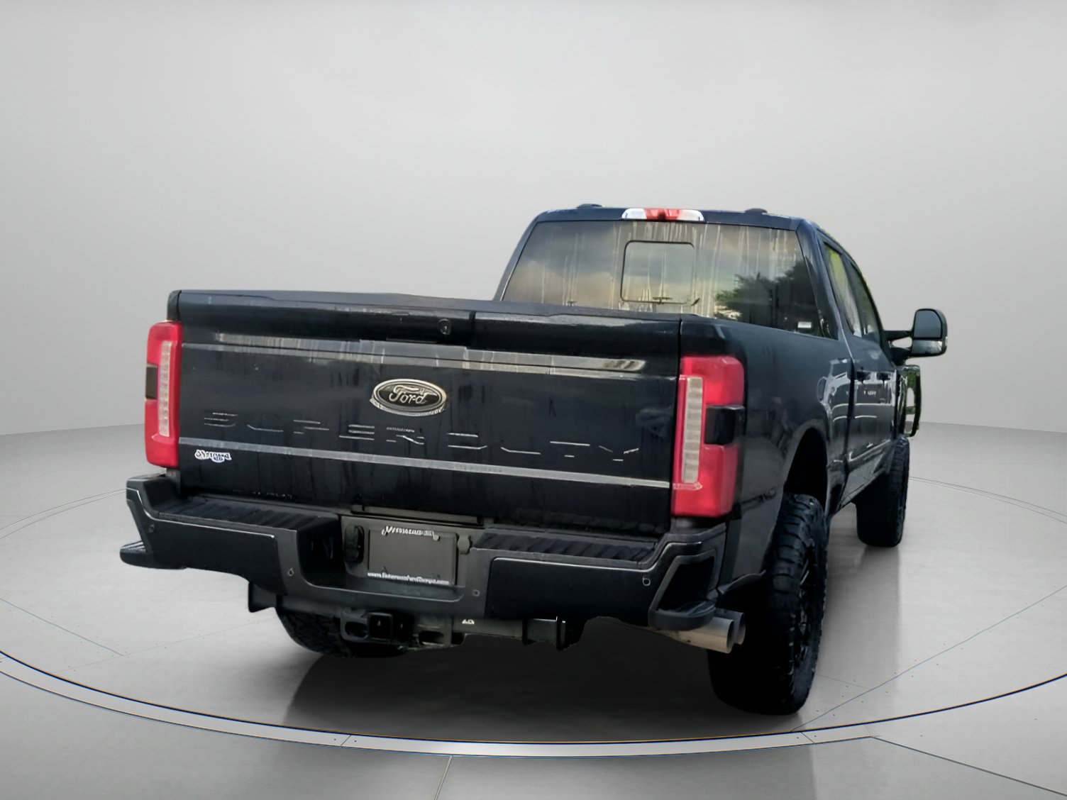 Certified 2025 Ford F250 Lariat w/ Black Appearance Package AWD/4WD image 26