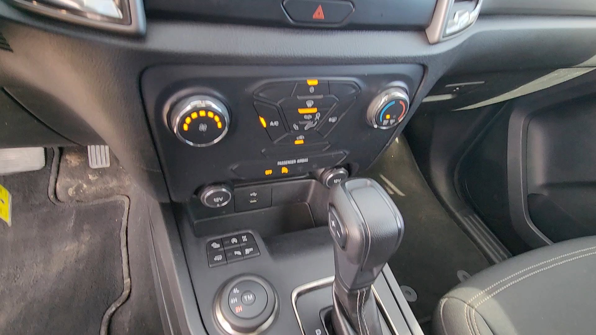 Certified 2019 Ford Ranger XLT w/ FX4 Off-Road Package image 39