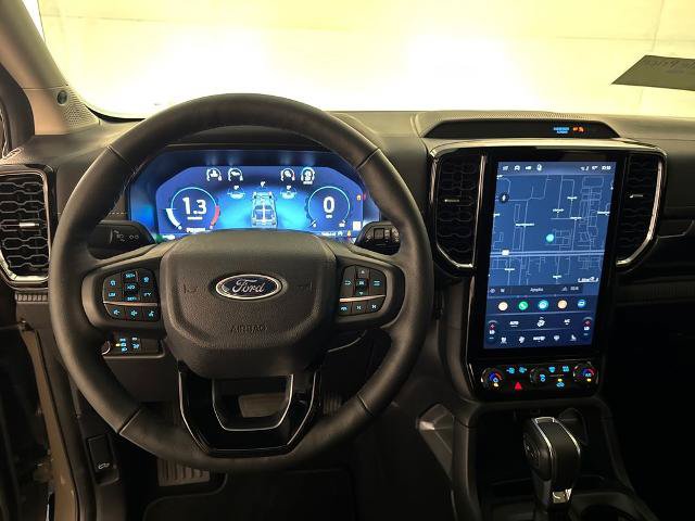 Certified 2025 Ford Ranger Lariat w/ FX4 Off-Road Package AWD/4WD image 8