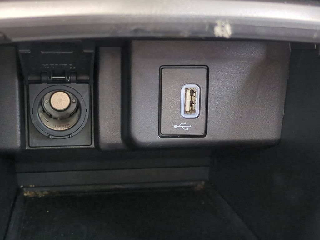 Used 2018 Honda Accord LX image 24