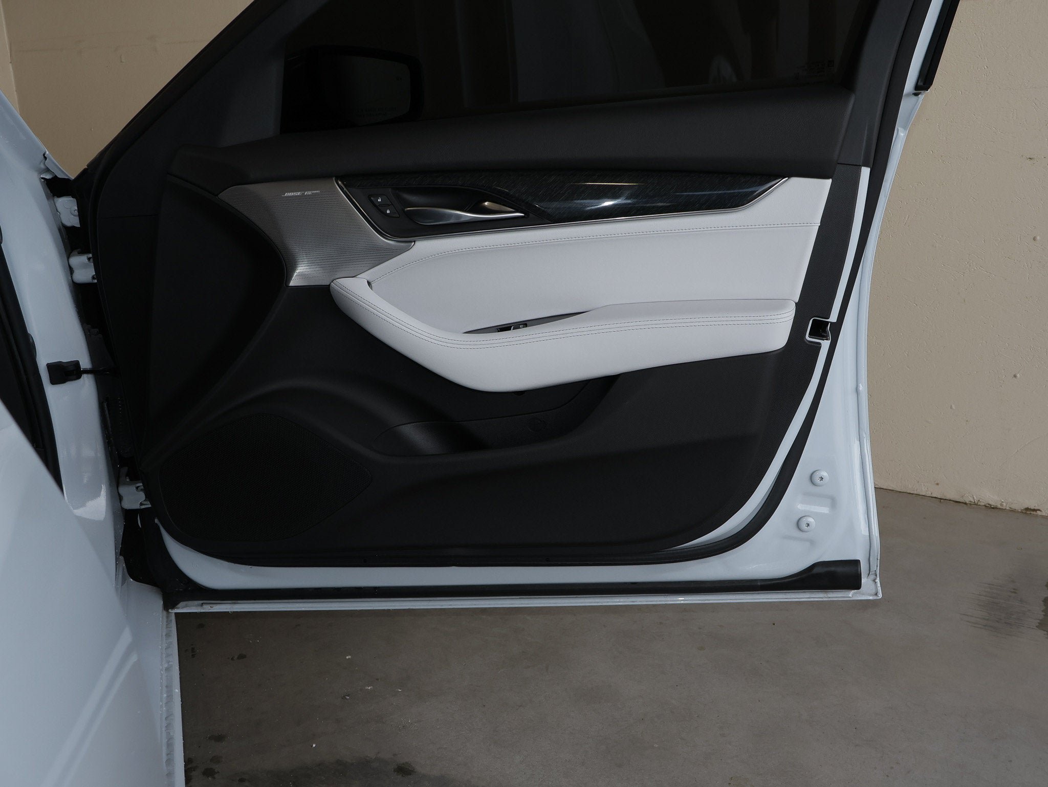 Used 2022 Cadillac CT5 Premium Luxury RWD image 43