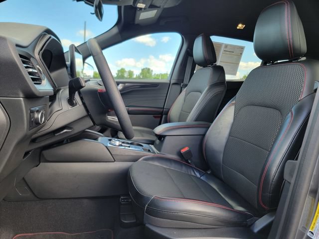 Certified 2023 Ford Escape ST-Line w/ Tech Pack #1 AWD/4WD image 20