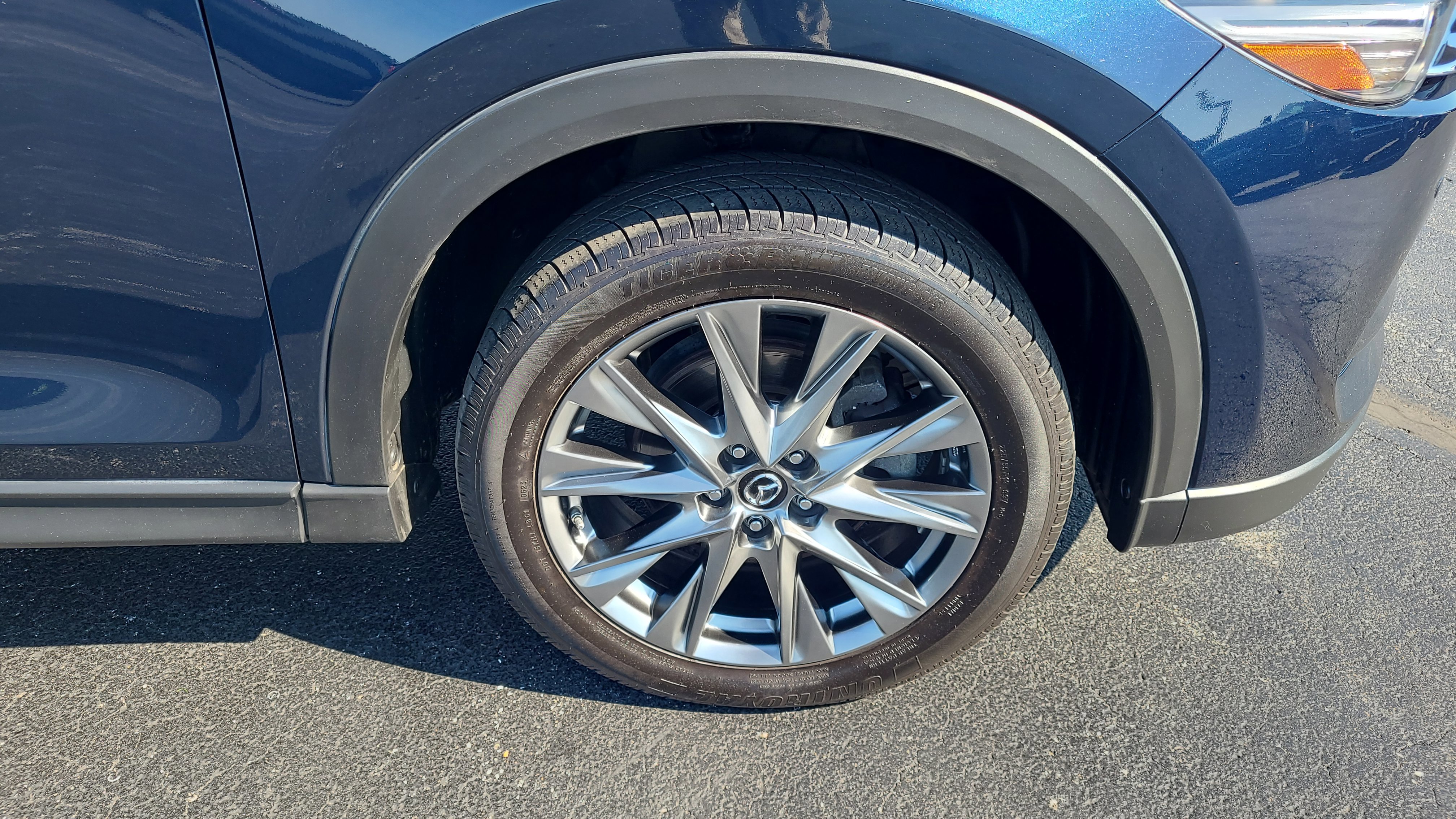 Used 2020 MAZDA CX-5 Signature image 11