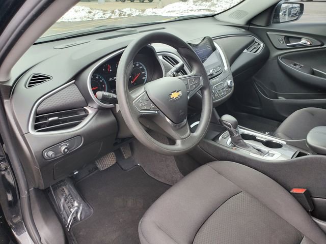 Used 2022 Chevrolet Malibu LT image 12