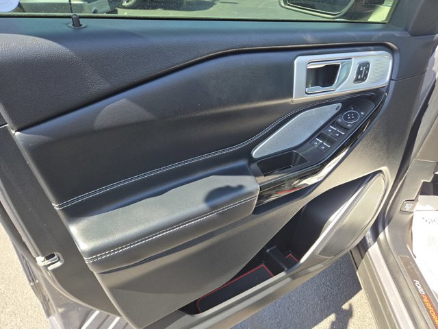 Certified 2022 Ford Explorer ST AWD/4WD image 40