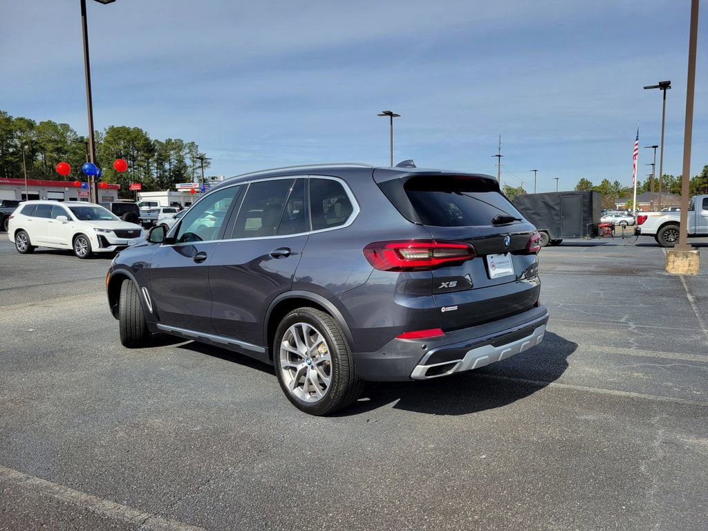 Used 2021 BMW X5 sDrive40i w/ Premium Package 2 image 3