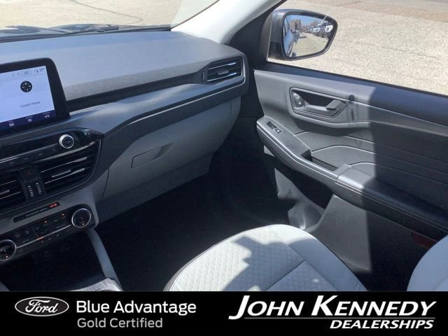Certified 2025 Ford Escape Active w/ Cold Weather Package AWD/4WD image 19