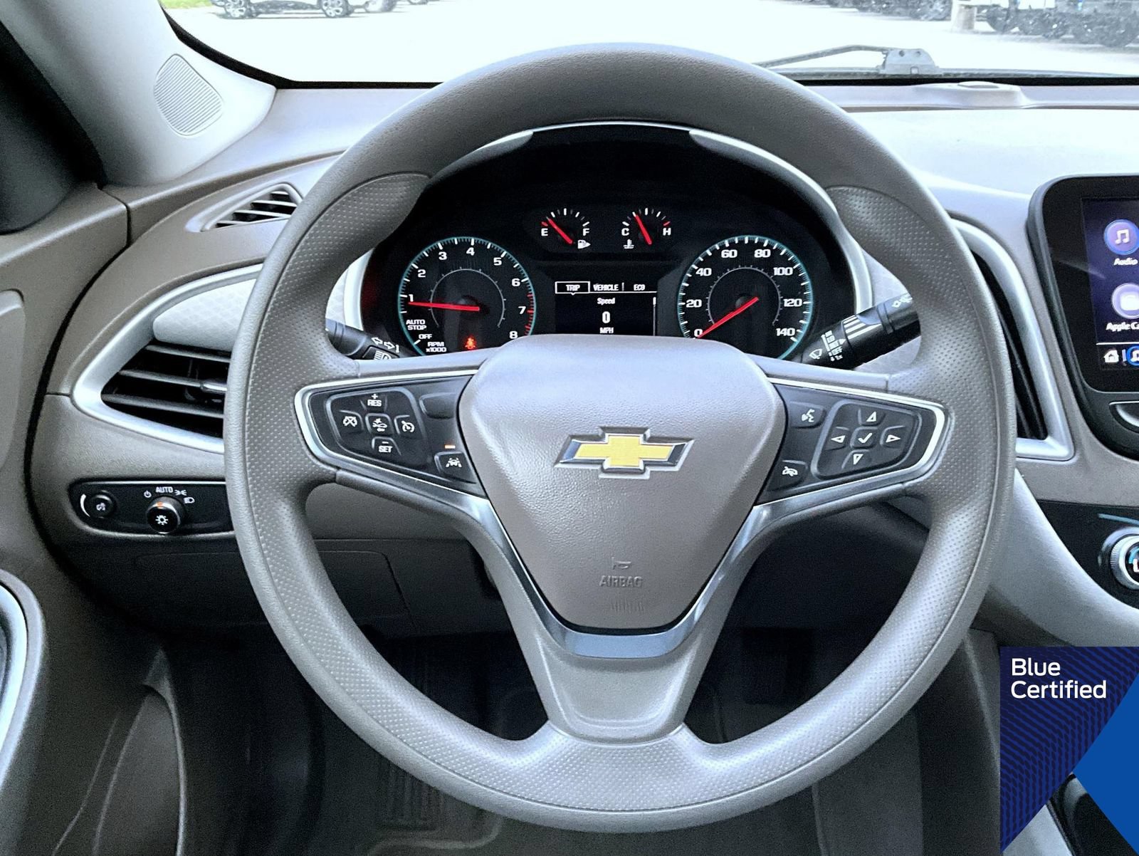 Used 2025 Chevrolet Malibu LT FWD image 11