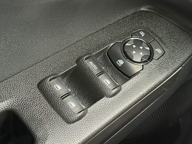 Certified 2022 Ford EcoSport SE image 22