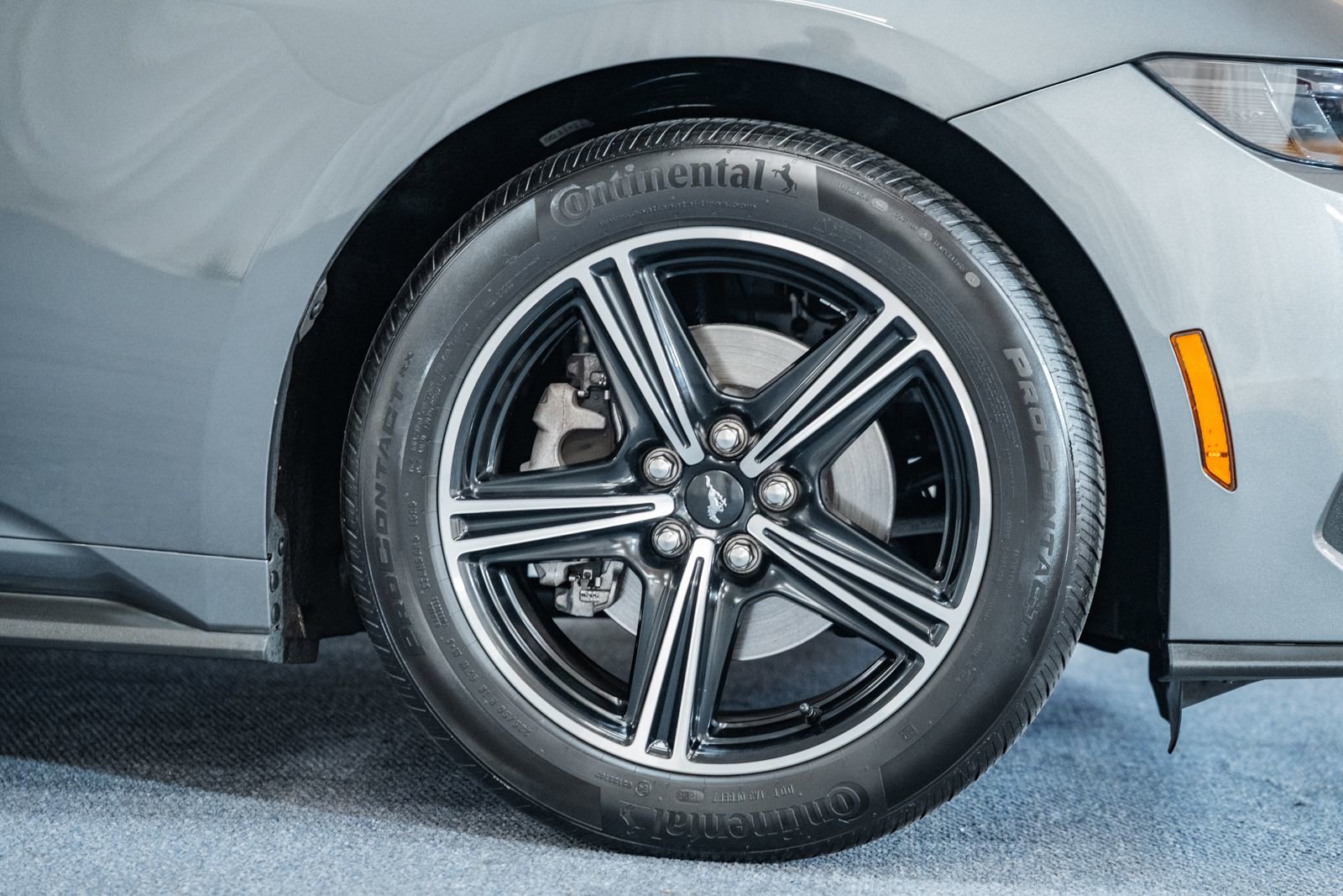 Certified 2025 Ford Mustang Coupe image 14