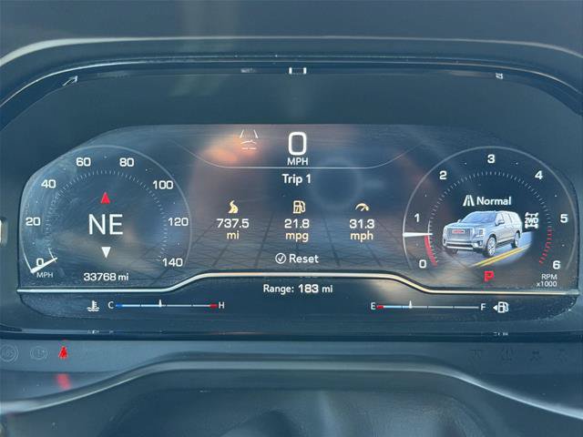 Used 2024 GMC Yukon XL Denali AWD/4WD image 21