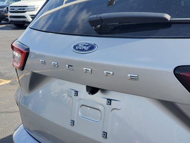 Certified 2023 Ford Escape ST-Line w/ Tech Pack #1 image 5