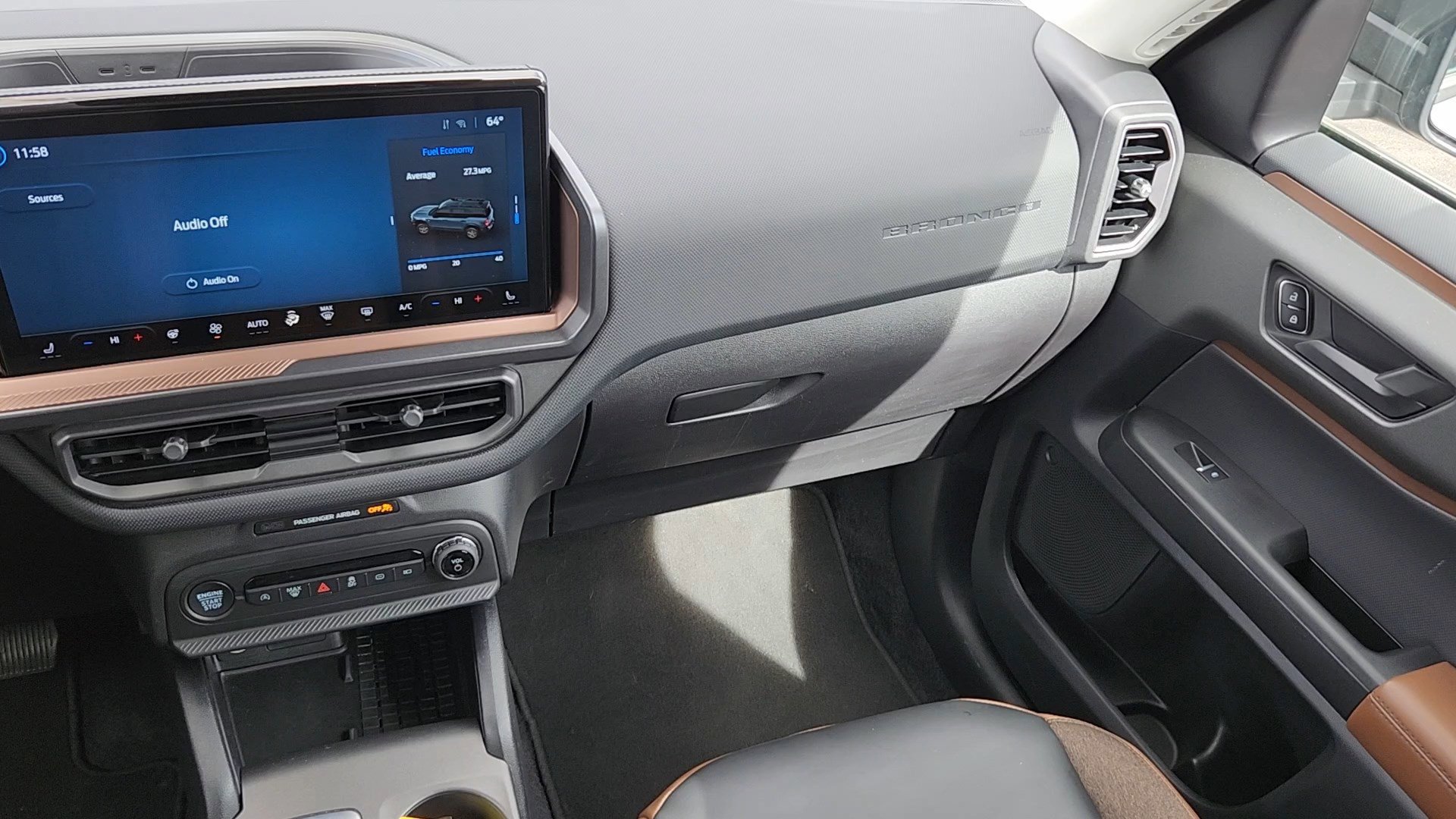 Certified 2025 Ford Bronco Sport Outer Banks image 7