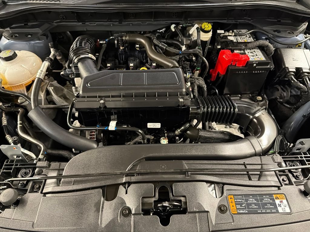 Certified 2025 Ford Escape Active AWD/4WD image 34