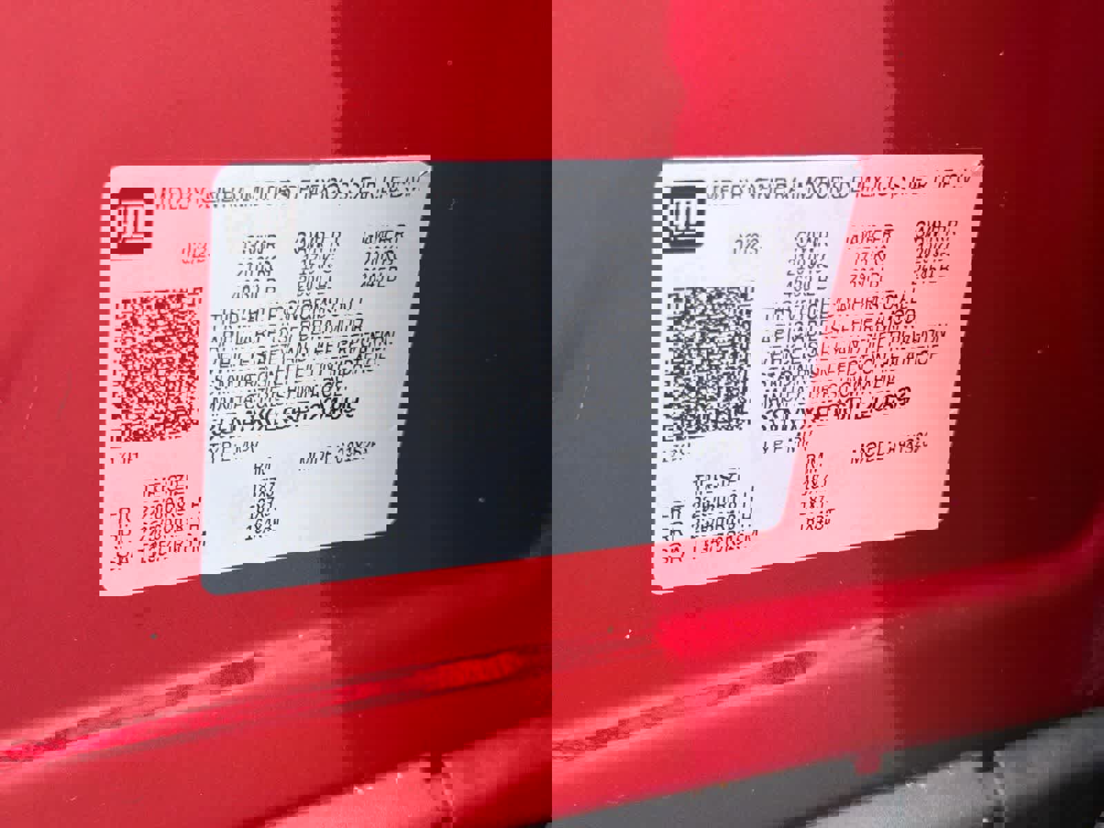 Used 2023 Chevrolet Equinox Premier w/ LPO, Floor Liner Package image 36