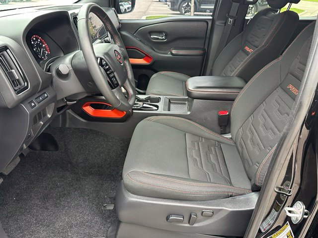 Used 2025 Nissan Frontier PRO-4X AWD/4WD image 33