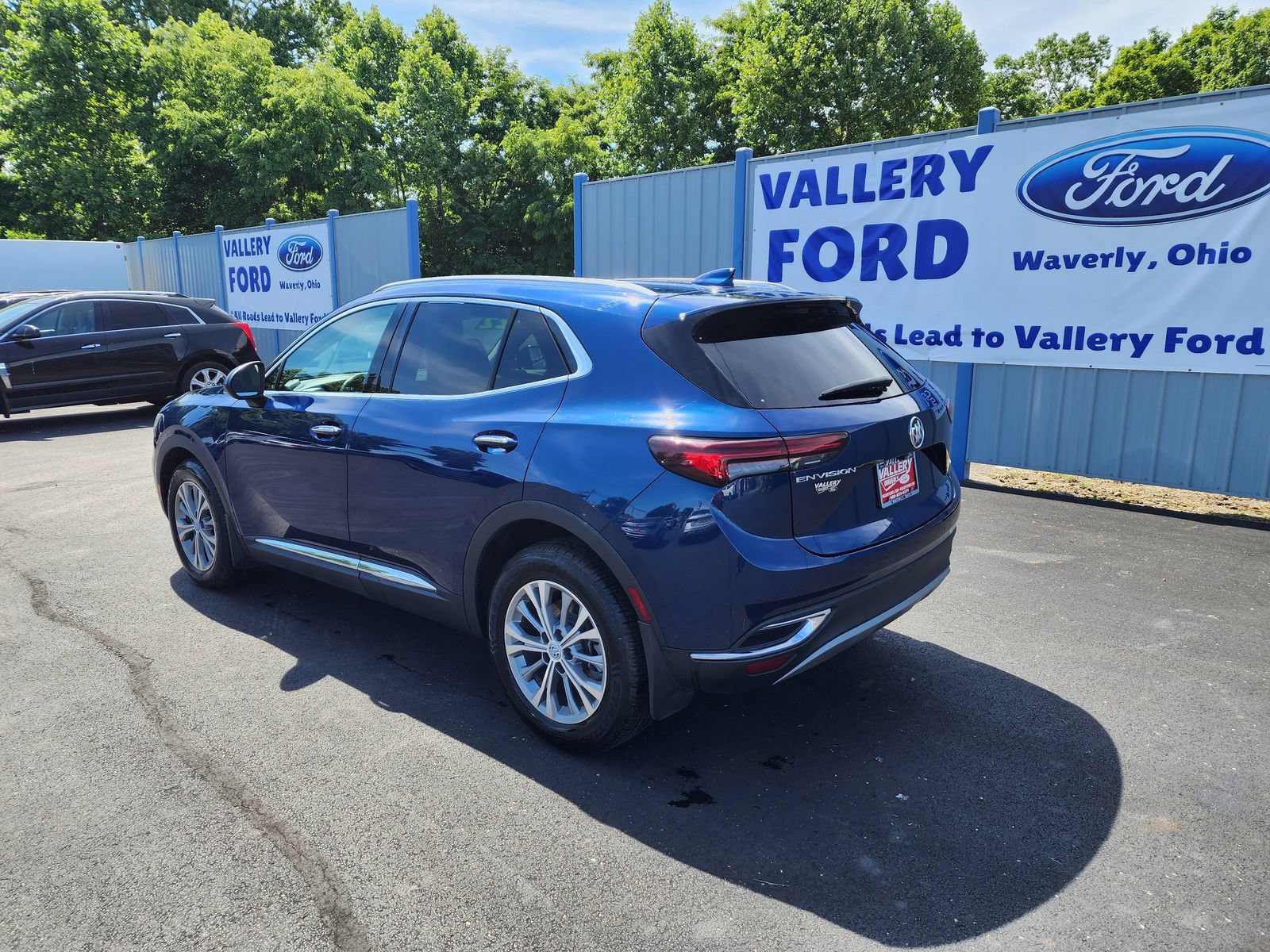 Used 2022 Buick Envision Preferred FWD image 3