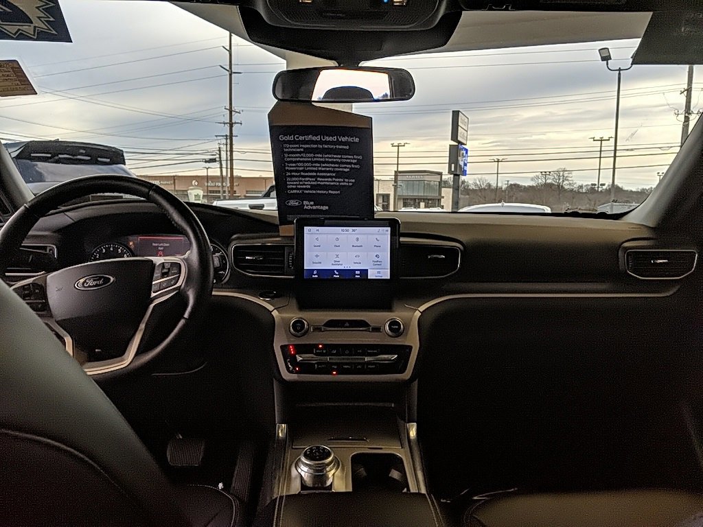 Certified 2023 Ford Explorer XLT w/ Equipment Group 202A image 15