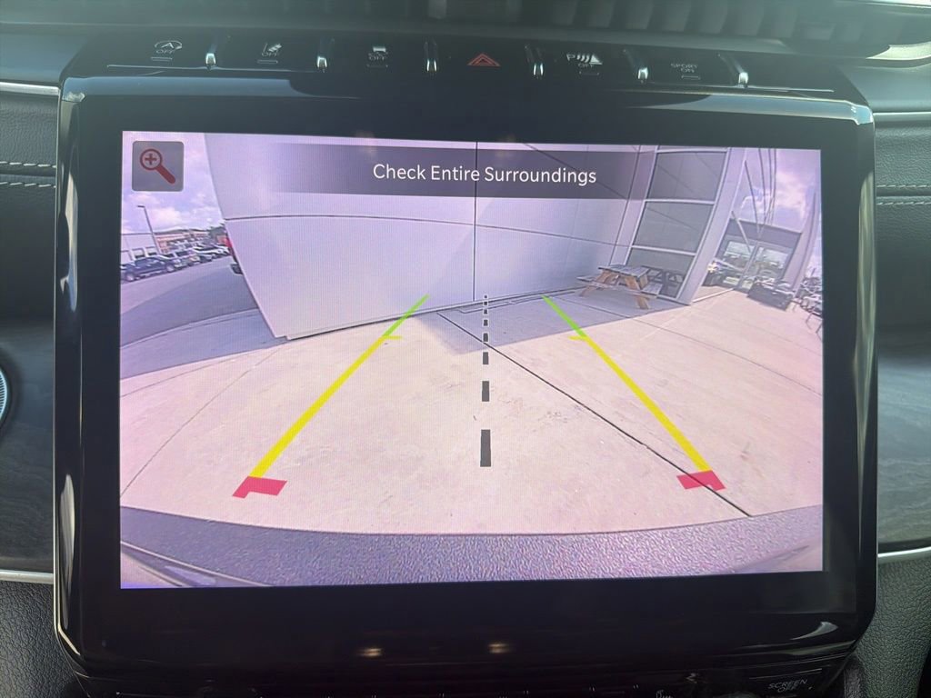 Used 2021 Jeep Grand Cherokee L Limited image 23