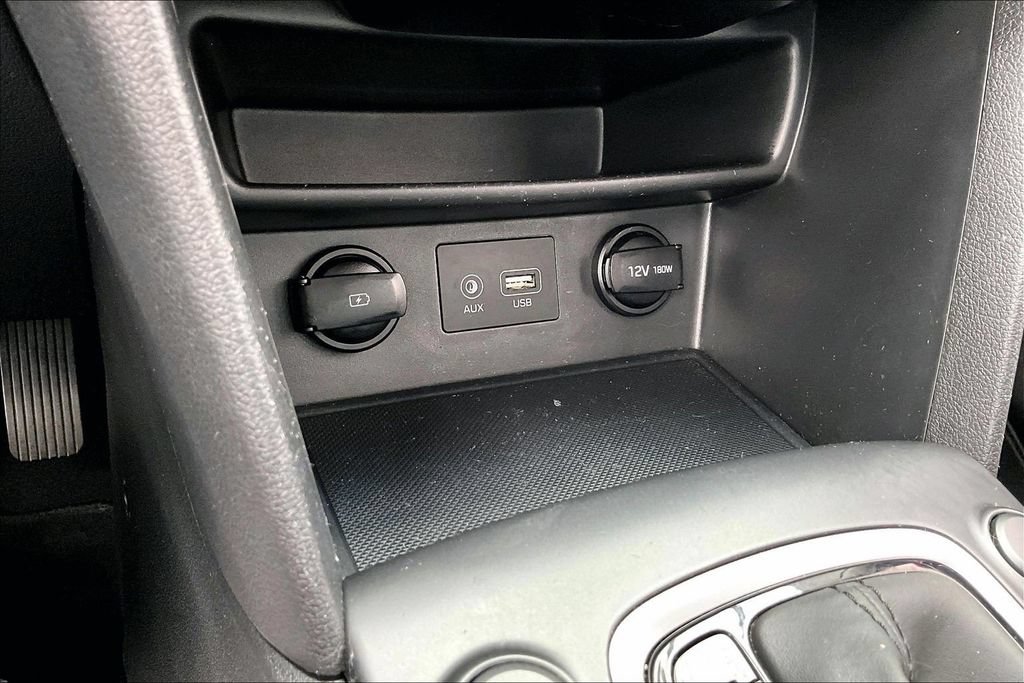 Used 2021 Hyundai Kona SEL w/ Cargo Package AWD/4WD image 32